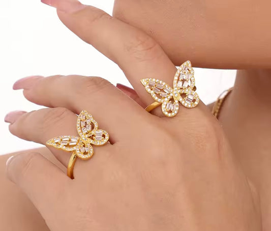 Anillo de mariposa